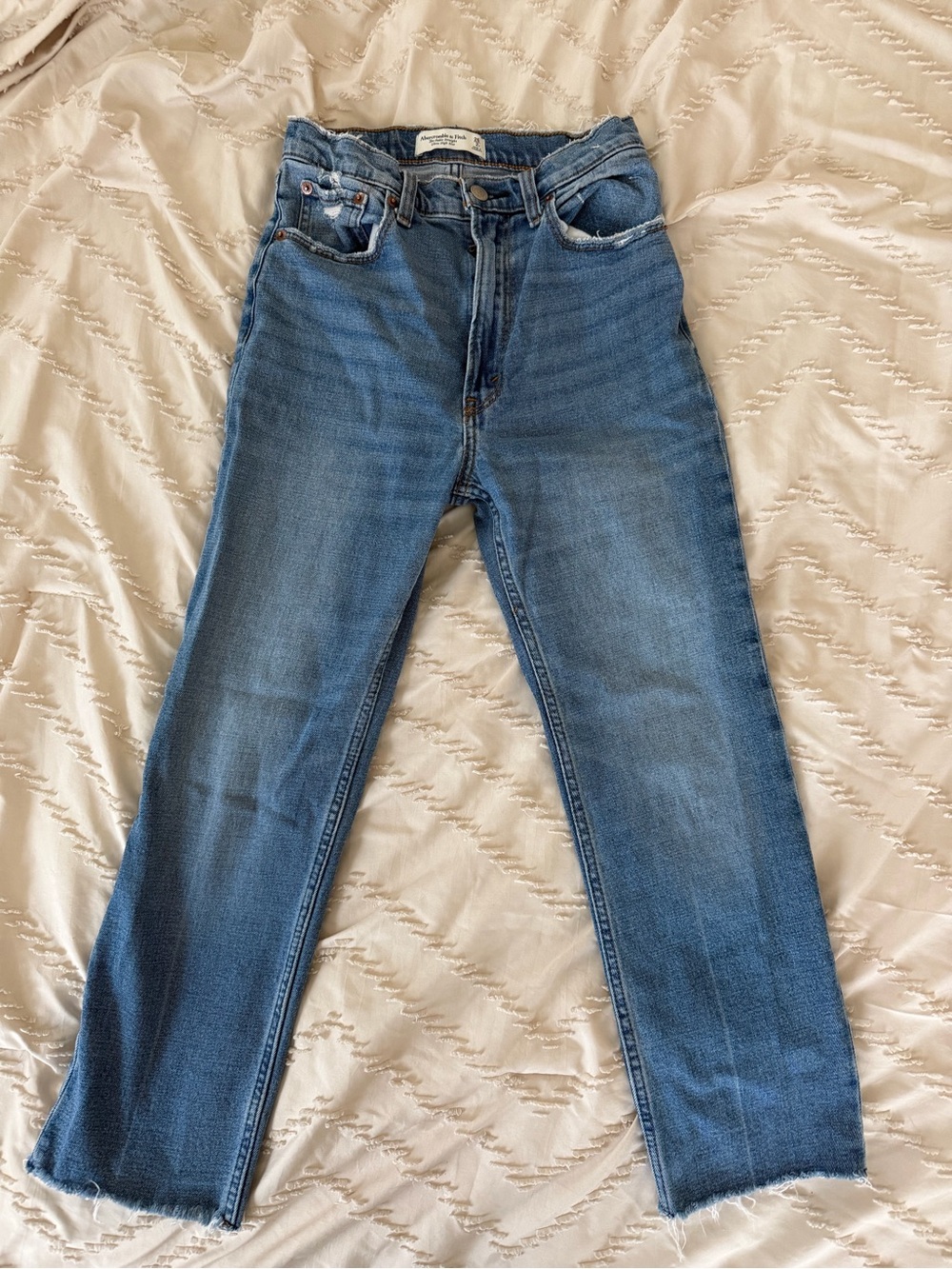 Abercrombie & Fitch Women's Cropped Blue Jeans